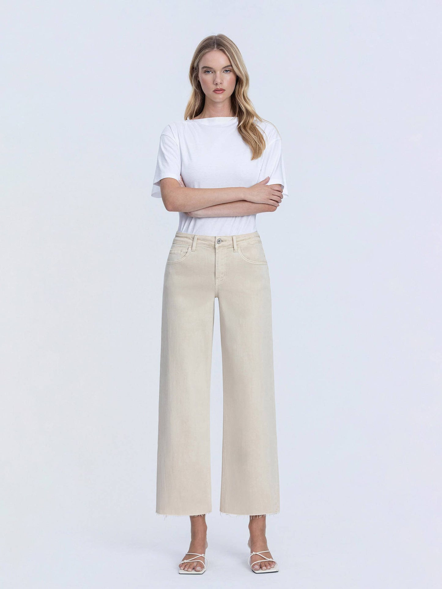HIGH RISE CROP WIDE LEG JEANS | WHITE SWAN