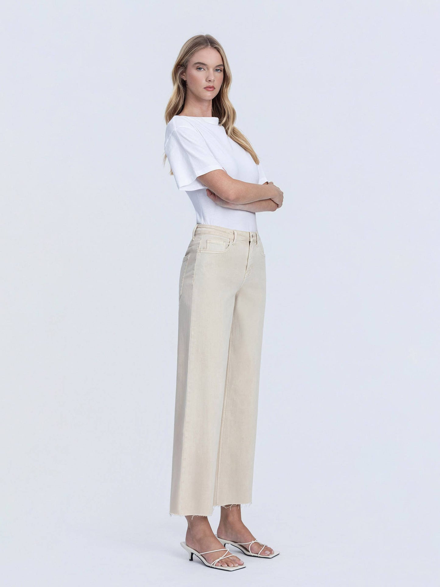 HIGH RISE CROP WIDE LEG JEANS | WHITE SWAN