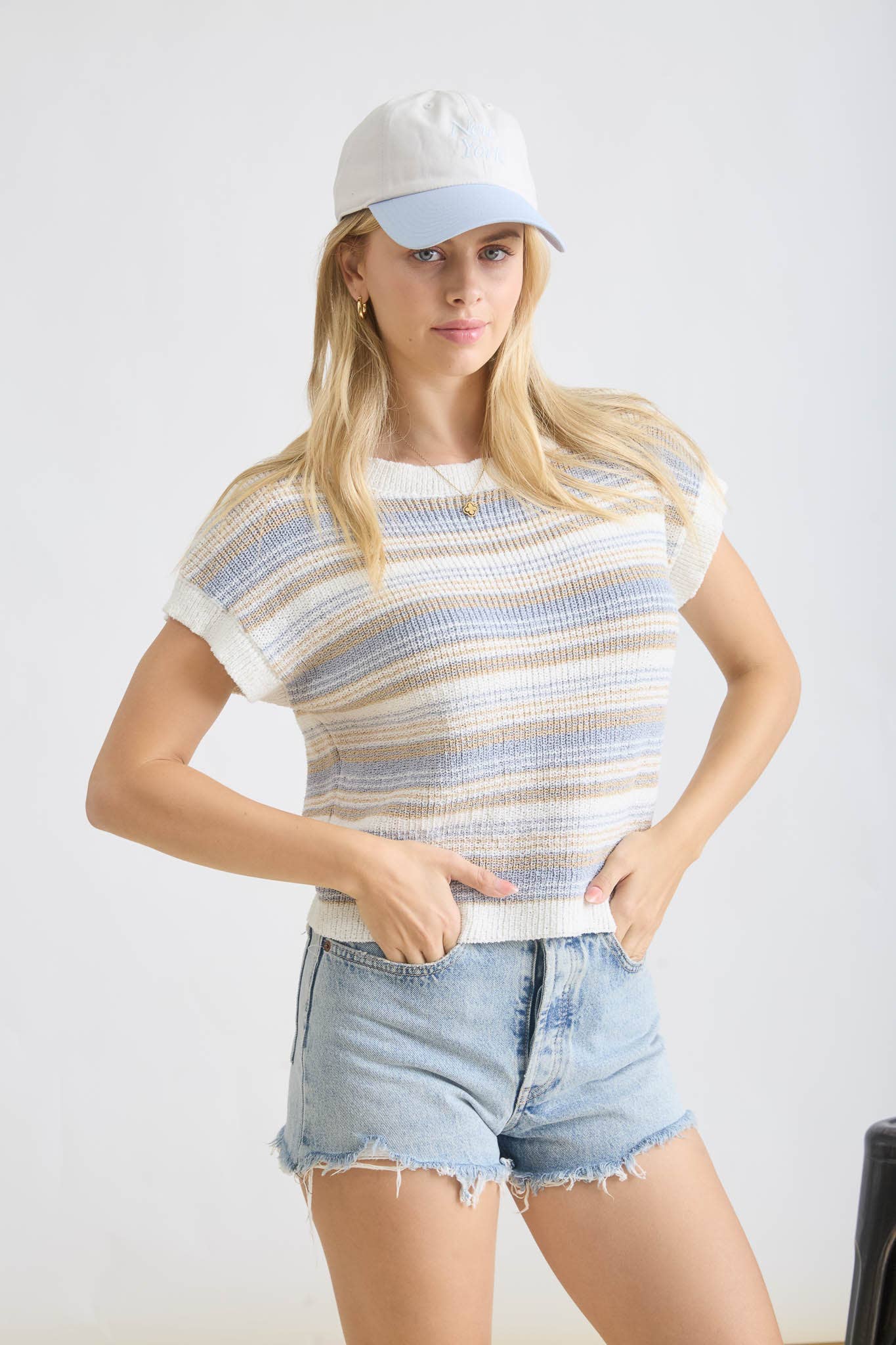 BROOKE SWEATER : LIGHT BLUE MULTI