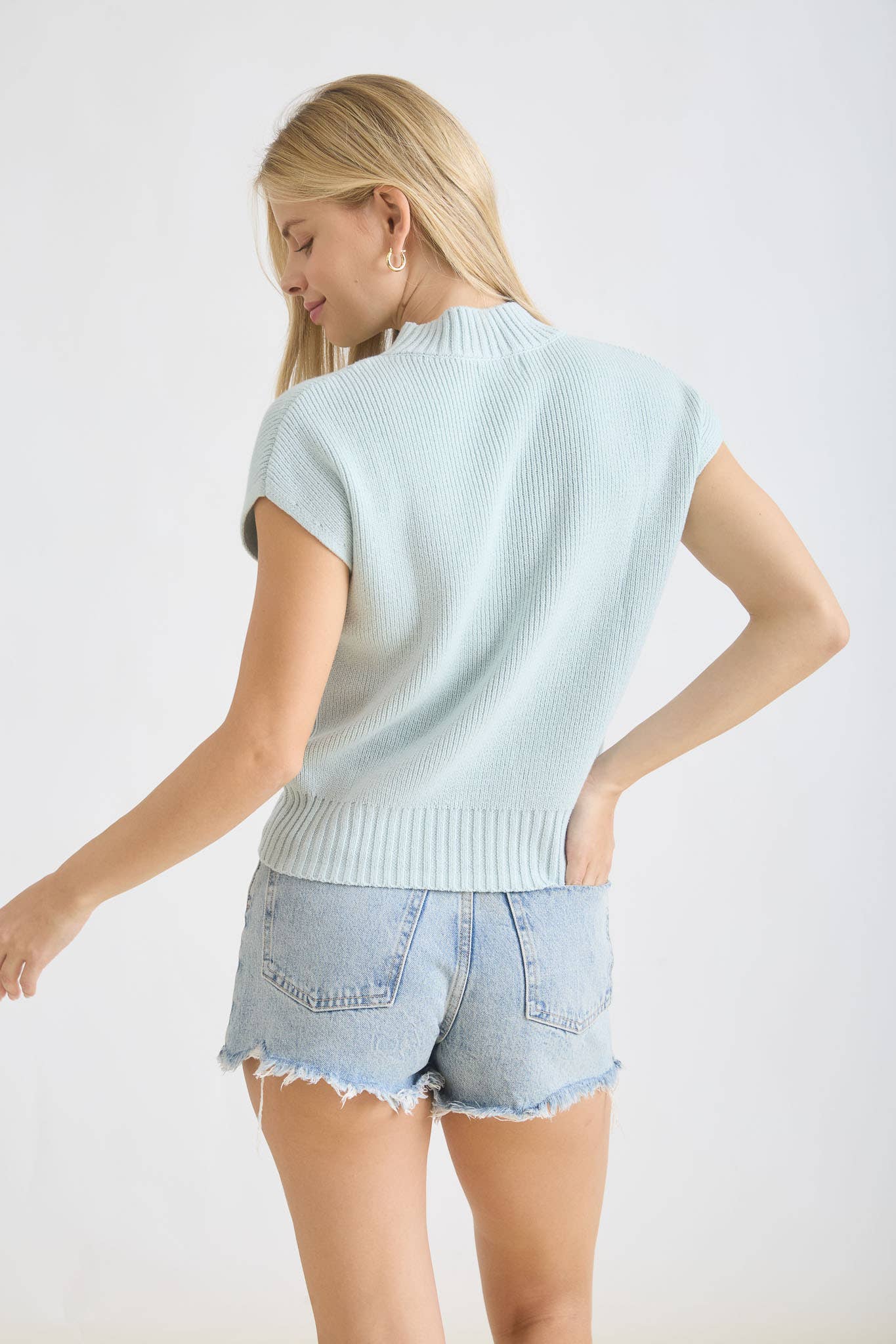 MALLORY SWEATER: BUTTER YELLOW
