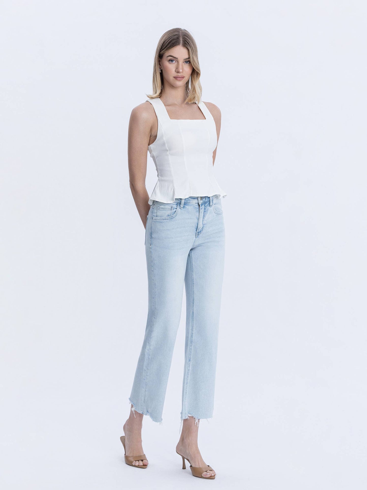 HIGH RISE LIGHT WASH SLIM WIDE JEANS | MERITORIOUS