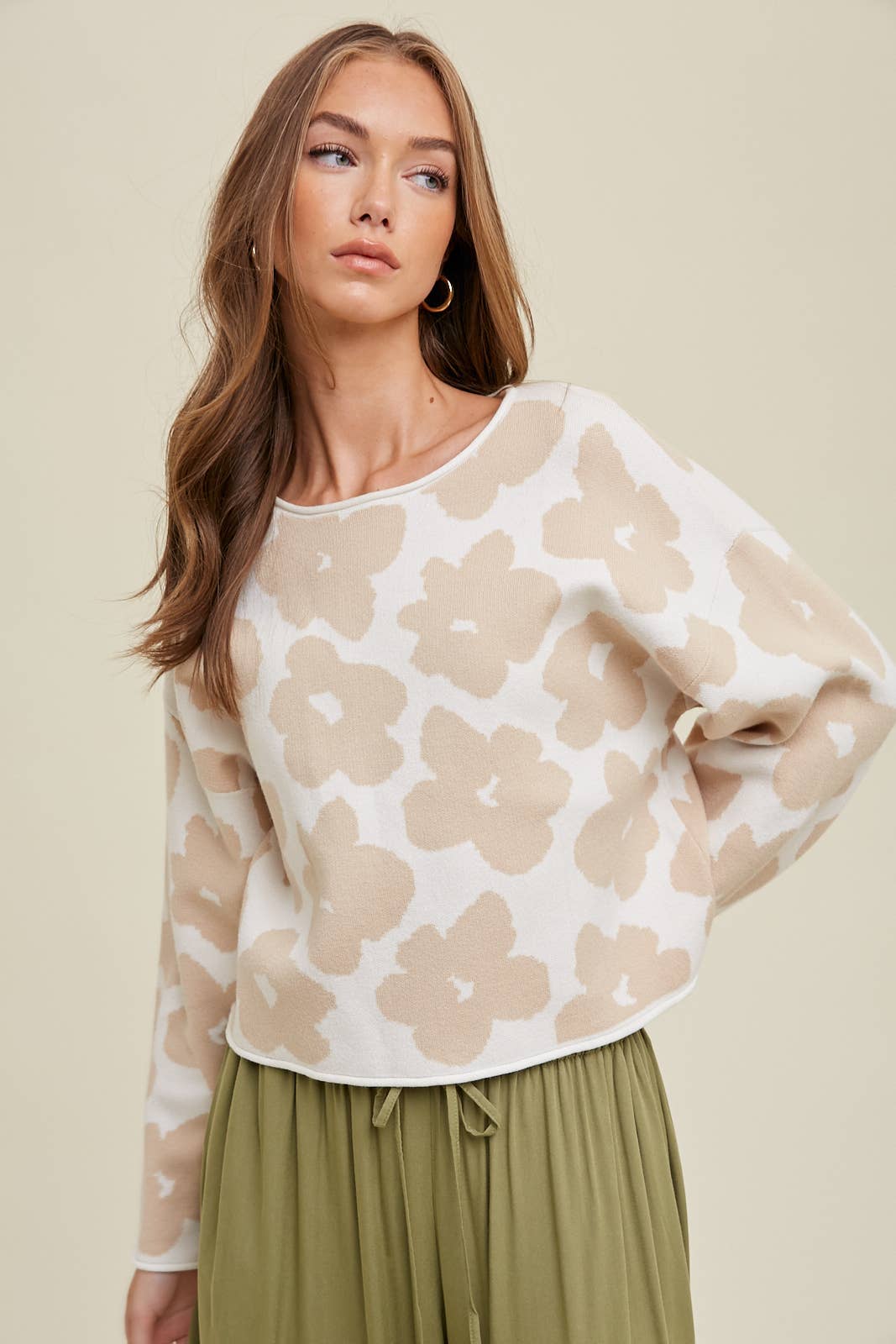 FLORAL JACQUARD RELAXED CROP SWEATER